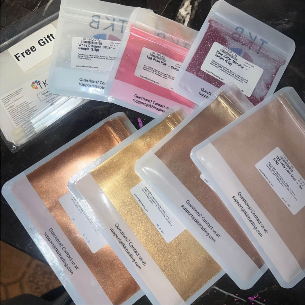lipgloss kit reserved